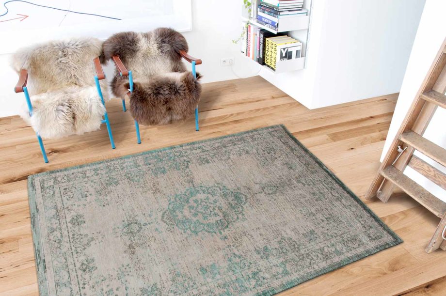 Louis De Poortere carpet LX 8259 Fading World Medaillon Jade Oyster interior