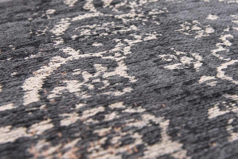 Louis De Poortere carpet LX 8263 Fading World Medaillon Mineral Black zoom