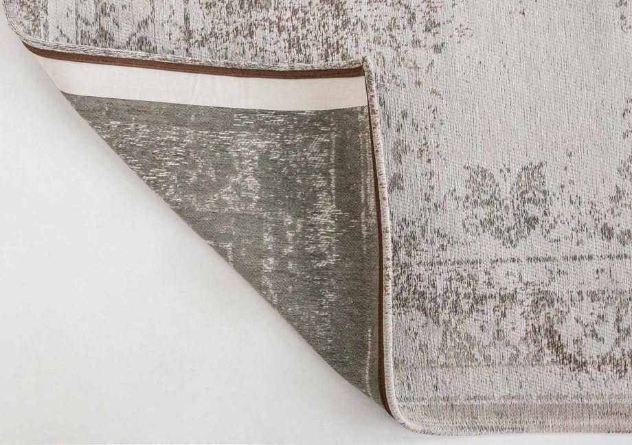 Louis De Poortere carpet LX 8383 Fading World Medaillon Salt Pepper back