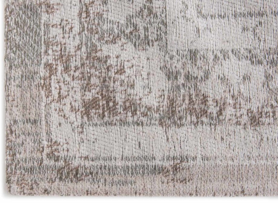 Louis De Poortere carpet LX 8383 Fading World Medaillon Salt Pepper corner