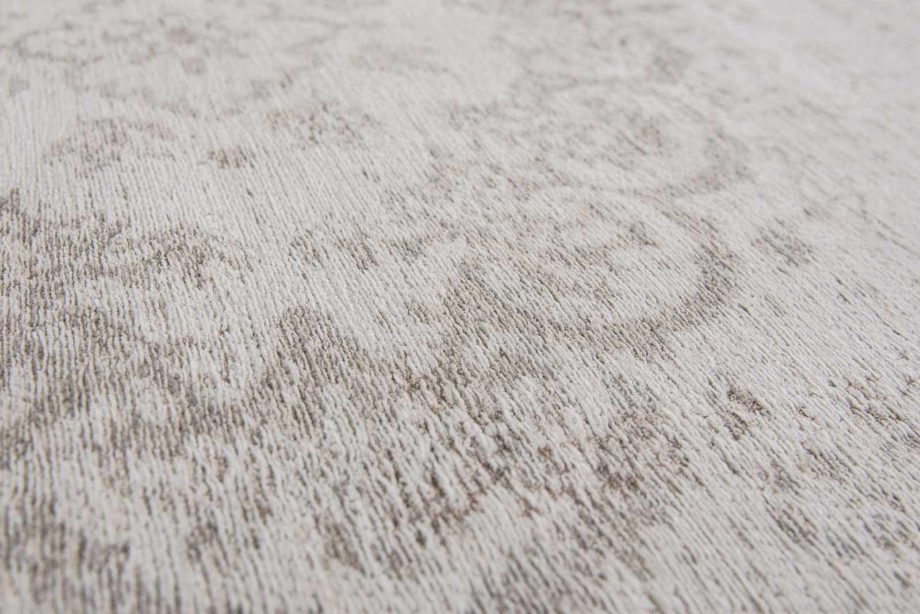 Louis De Poortere carpet LX 8383 Fading World Medaillon Salt Pepper zoom