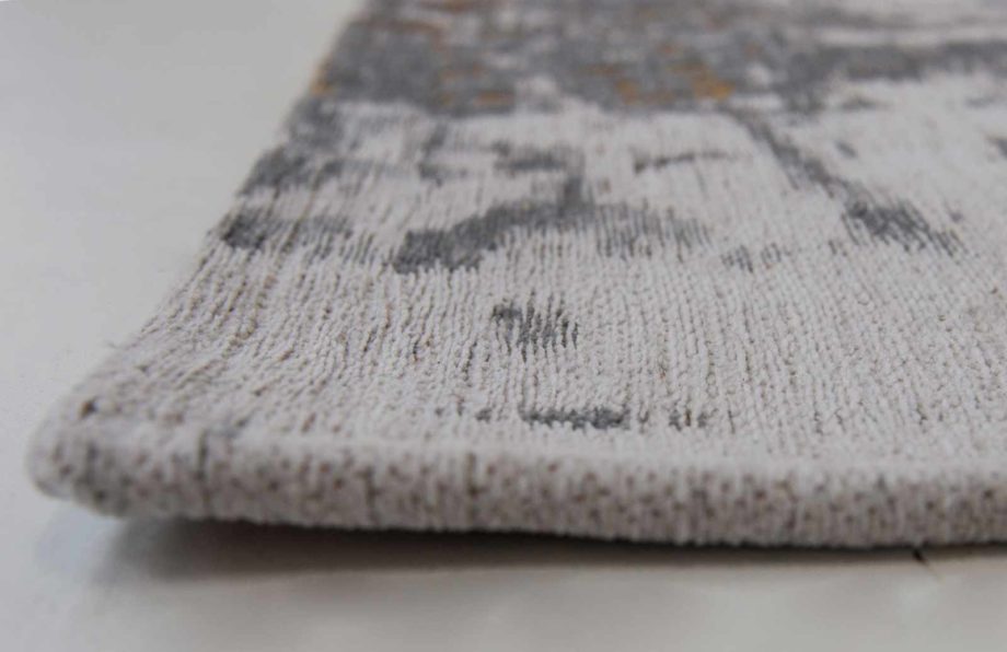 Louis De Poortere carpet LX 8419 Mad Men Griff Columbus Gold side