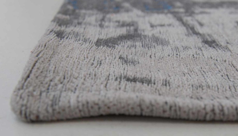 Louis De Poortere carpet LX 8421 Mad Men Griff Bronx Azurite side