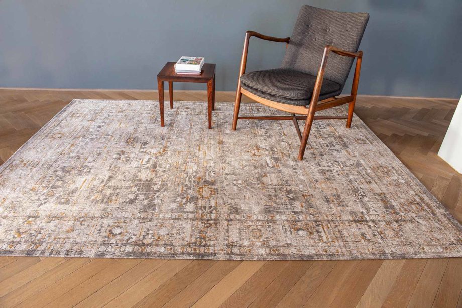 Louis De Poortere carpet LX 8884 Antiquarian Ushak Suleiman Grey interior