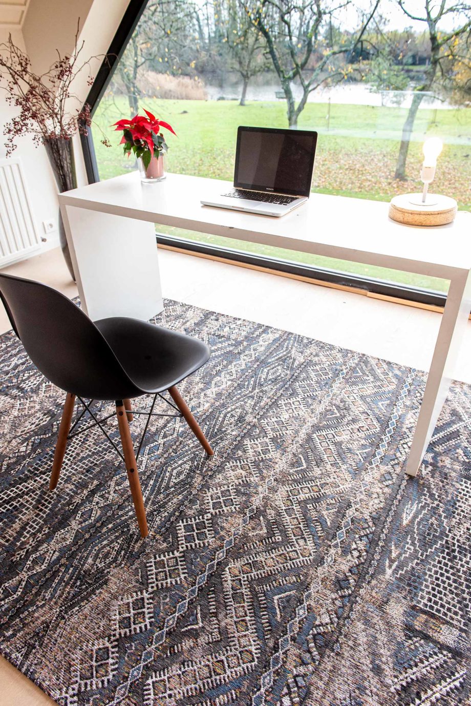 Louis De Poortere carpet LX 9113 Antiquarian Kilim Black Rabat interior 5