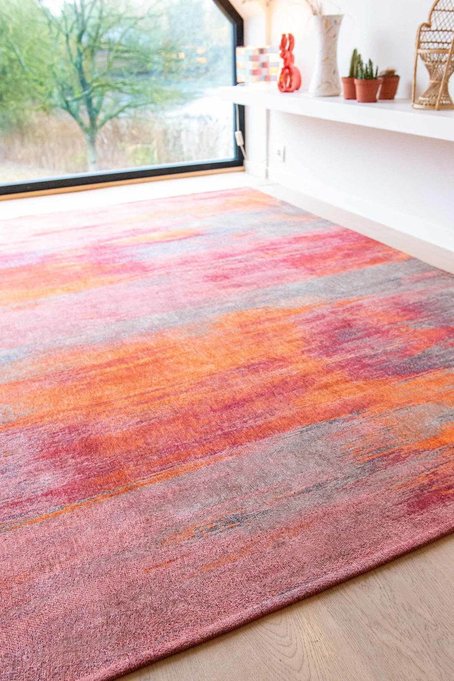 Louis De Poortere carpet LX 9116 Atlantic Monetti Hibiscus Red interior 12