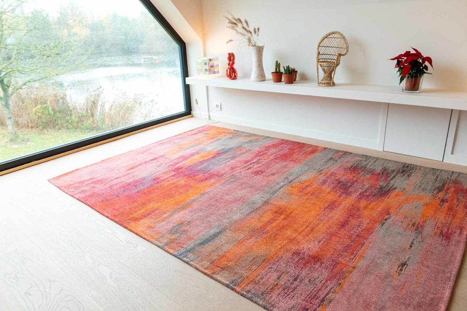 Louis De Poortere carpet LX 9116 Atlantic Monetti Hibiscus Red interior 3