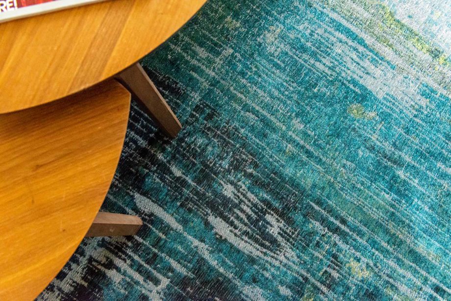 Louis De Poortere carpet LX 9126 Atlantic Streaks Glen Cove interior 9