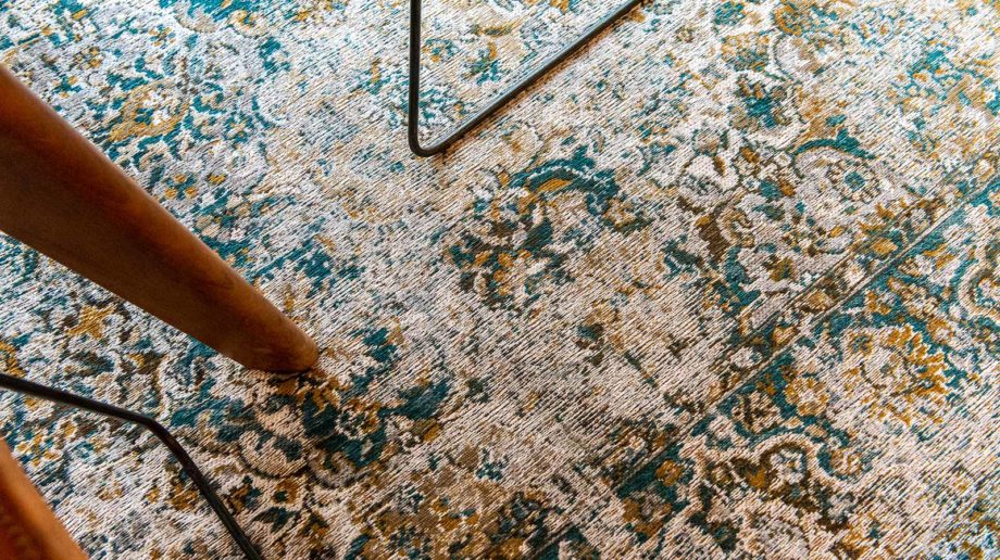 Louis De Poortere carpet LX 9127 Antiquarian Bakhtiari Fener interior 8