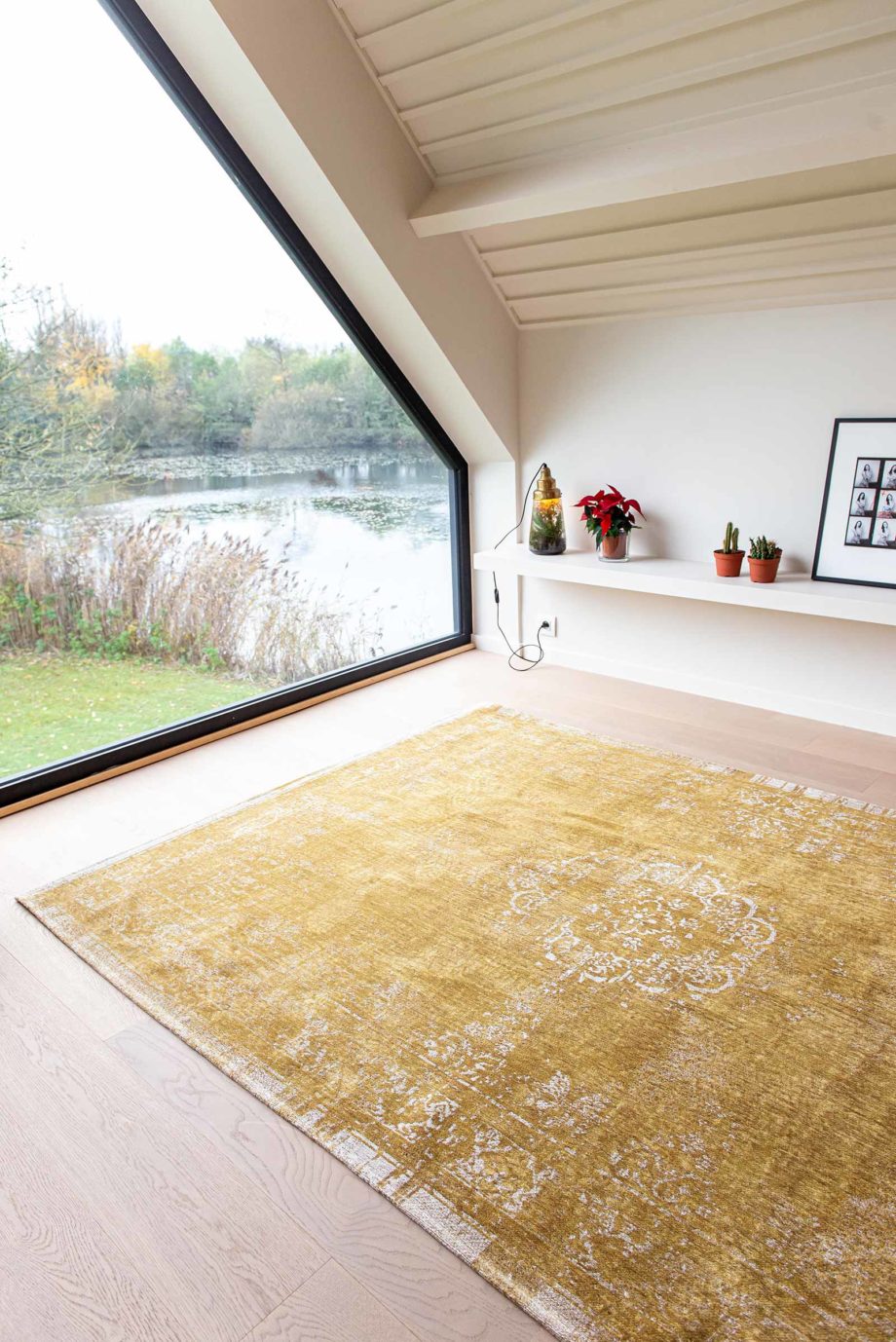 Louis De Poortere carpet LX 9145 Fading World Spring Moss interior 10