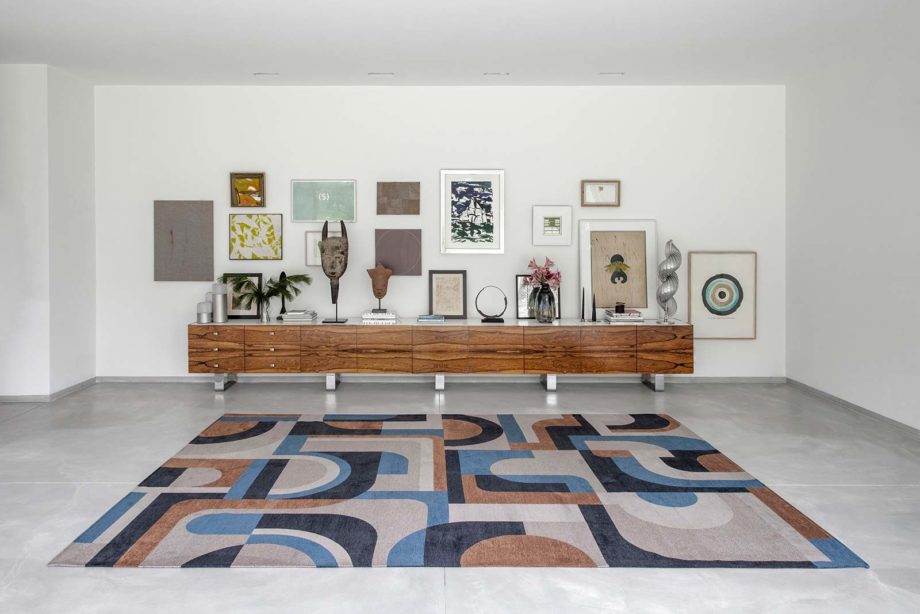 Louis De Poortere carpet LX 9196 Nuance Module Camel Blue interior 3
