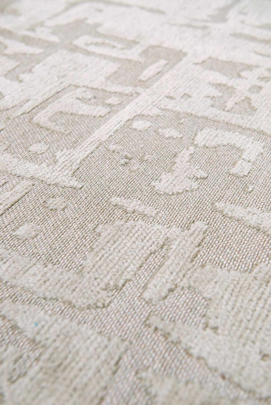Louis De Poortere carpet LX 9197 Structures Baobab Dry Beige zoom 3