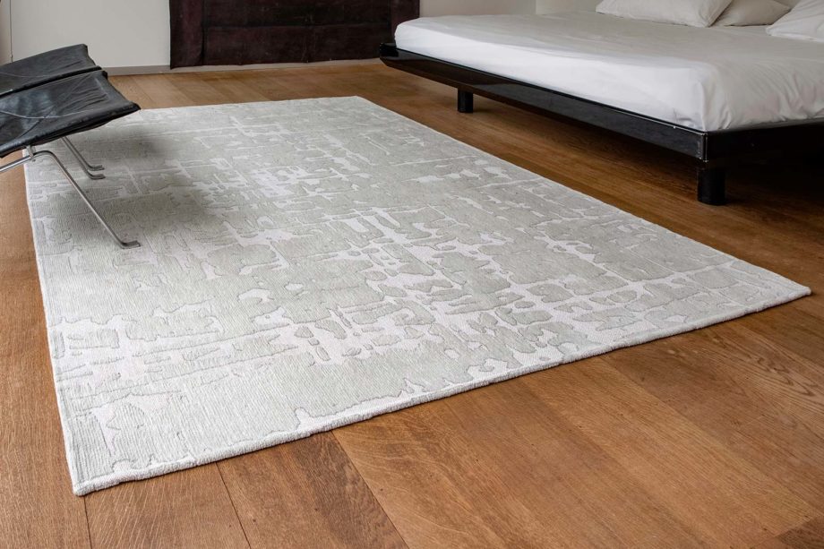 Louis De Poortere carpet LX 9198 Structures Baobab Tsingy Oyster interior 3