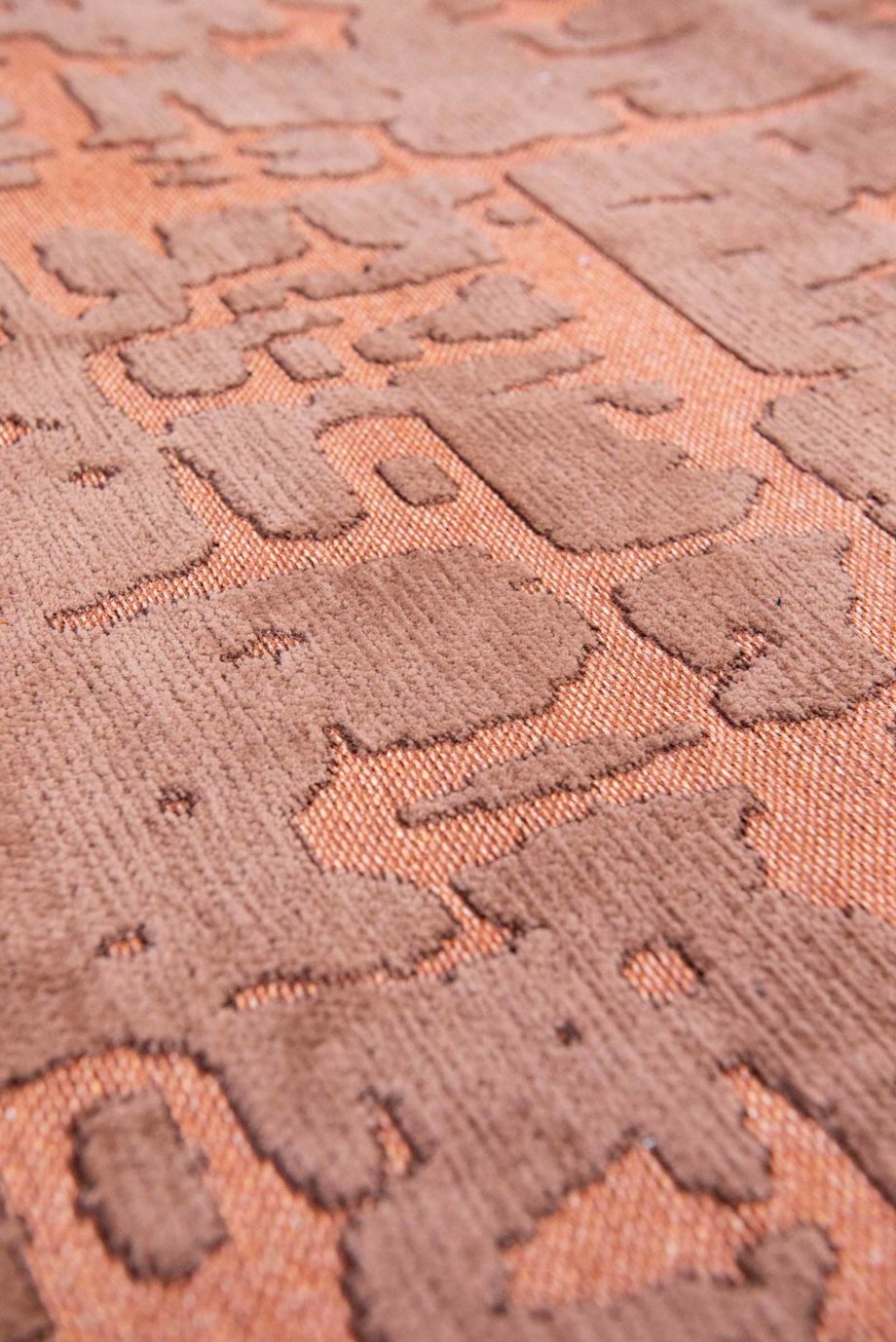 Louis De Poortere carpet LX 9199 Structures Baobab Za Copper zoom 3