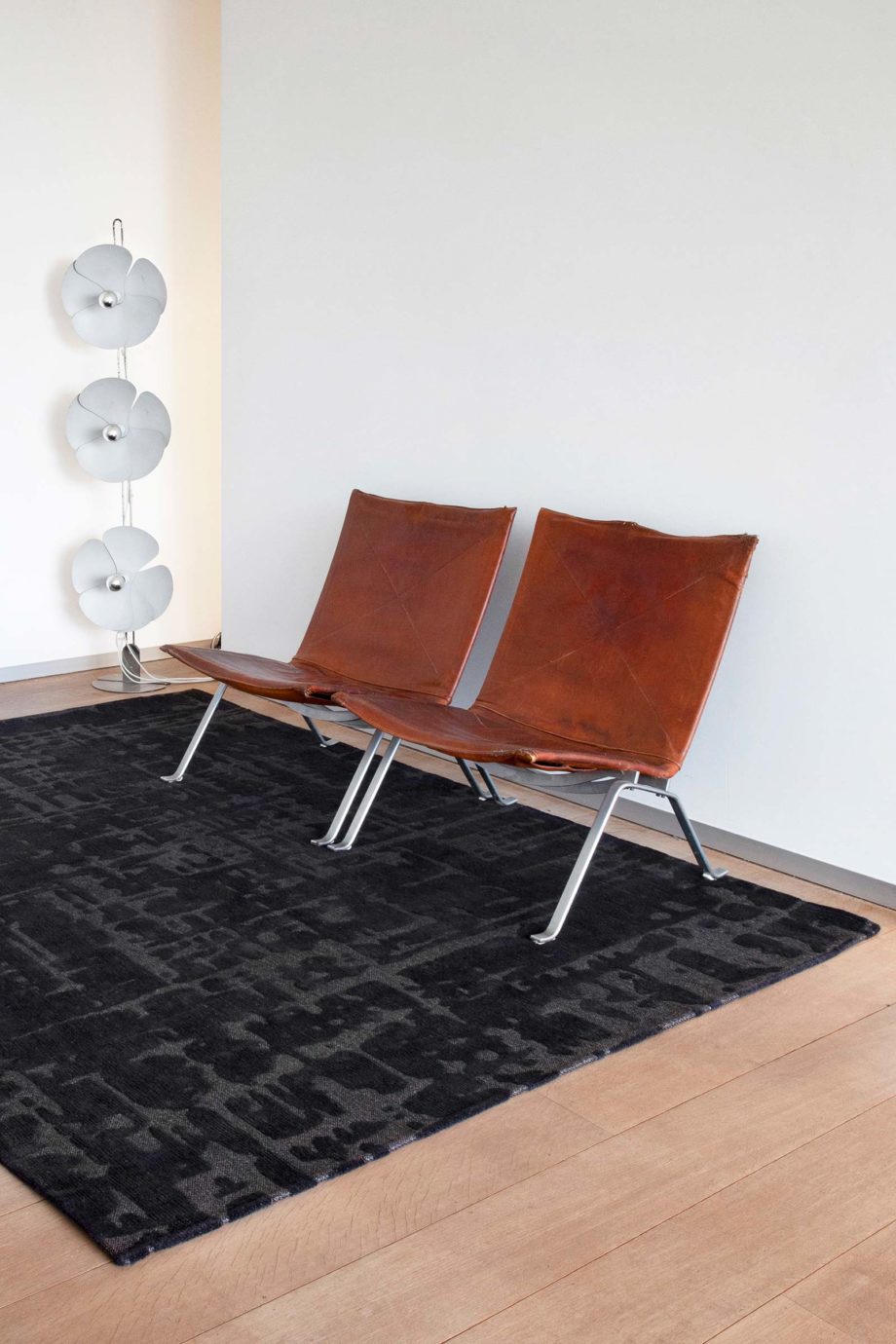 Louis De Poortere carpet LX 9200 Structures Baobab Black Water interior 2