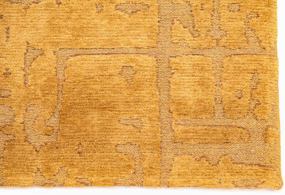 Louis De Poortere carpet LX 9201 Structures Baobab Madagascar Gold corner
