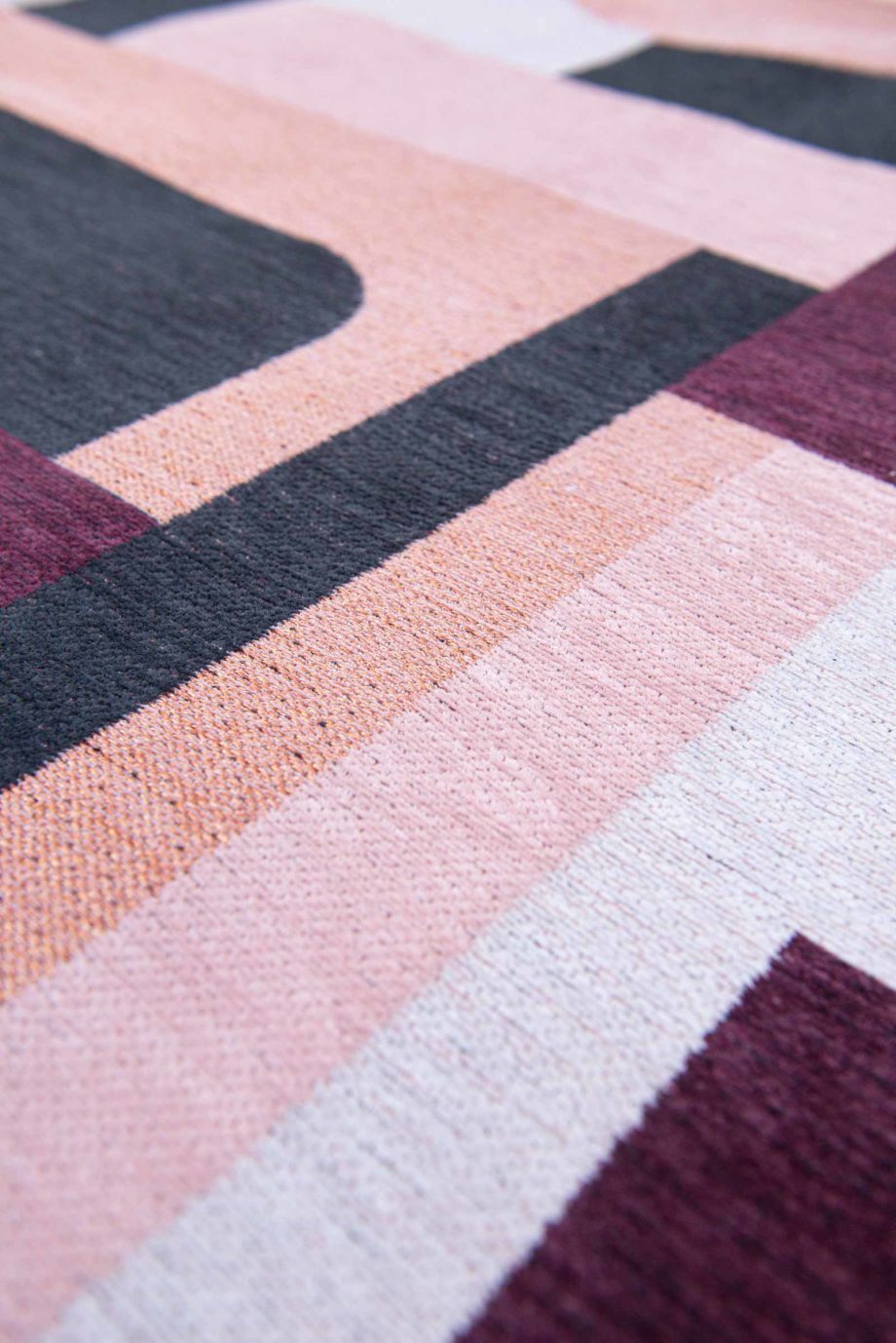 Louis De Poortere carpet LX 9209 Nuance Module Pink Rohe zoom 3
