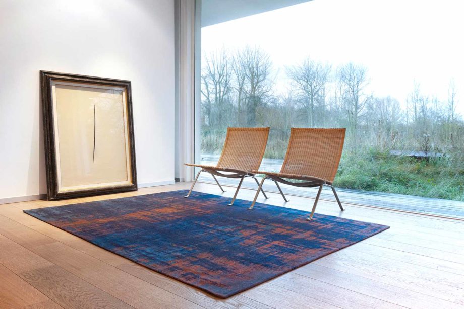 Louis De Poortere carpet LX 9211 Atlantic Venetian Dust Sunset Blue interior