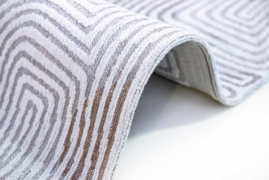 Louis De Poortere carpet LX 9228 Meditation Coral Oyster White side 2