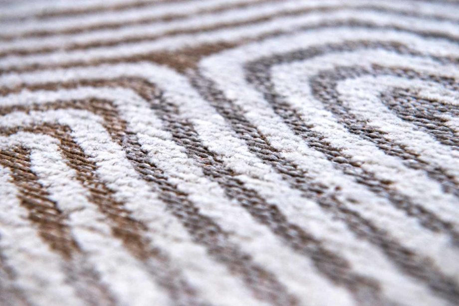 Louis De Poortere carpet LX 9228 Meditation Coral Oyster White zoom 2