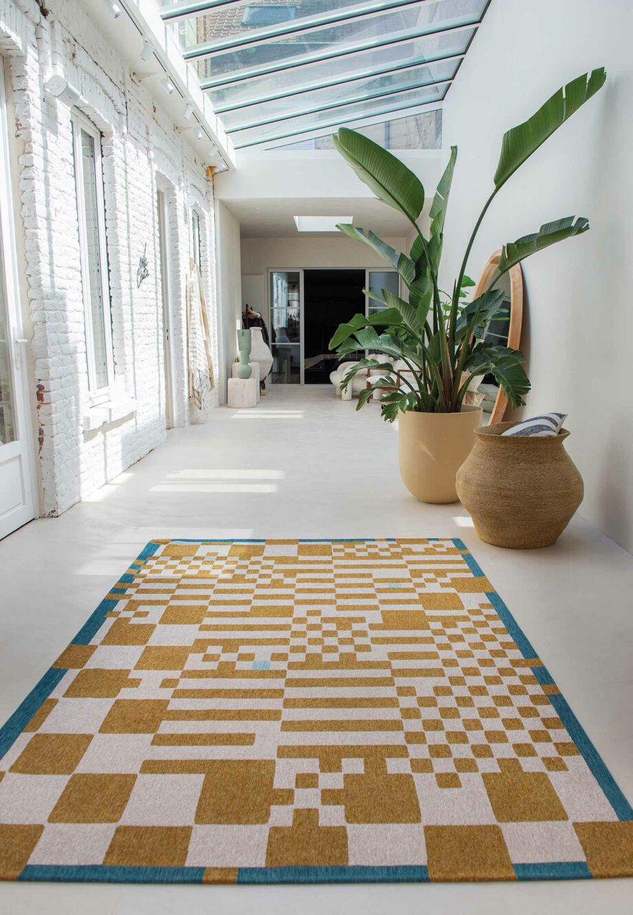 Louis De Poortere carpet Craft Chess 9338 Honey interior 1
