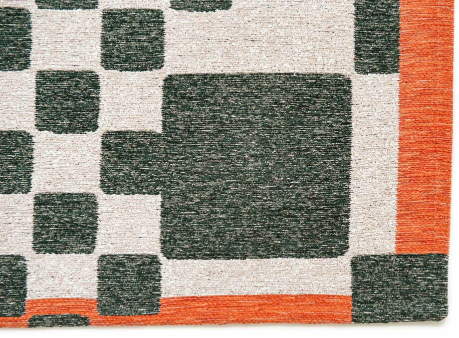 Louis De Poortere carpet Craft Chess 9339 Deep Green corner