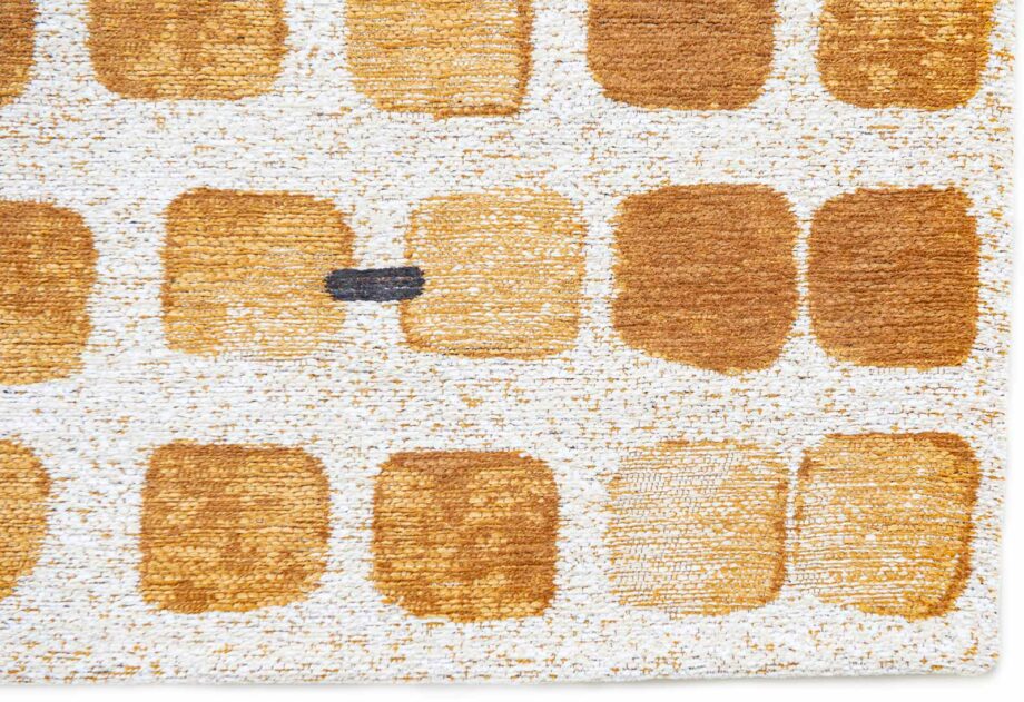 Louis De Poortere carpet Craft Cobblestone 9346 Peach Party corner