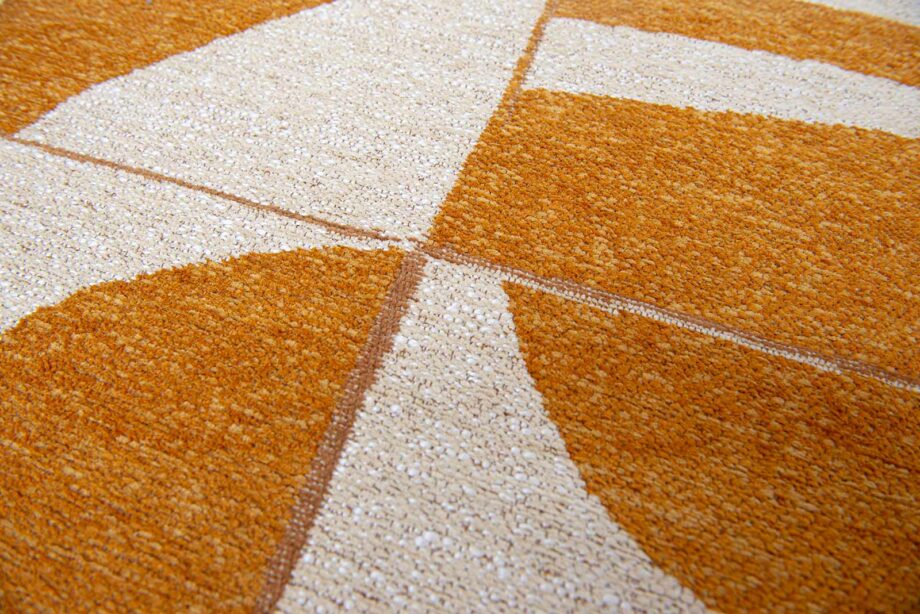 Louis De Poortere carpet Craft Papercut 9367 Curry zoom 3