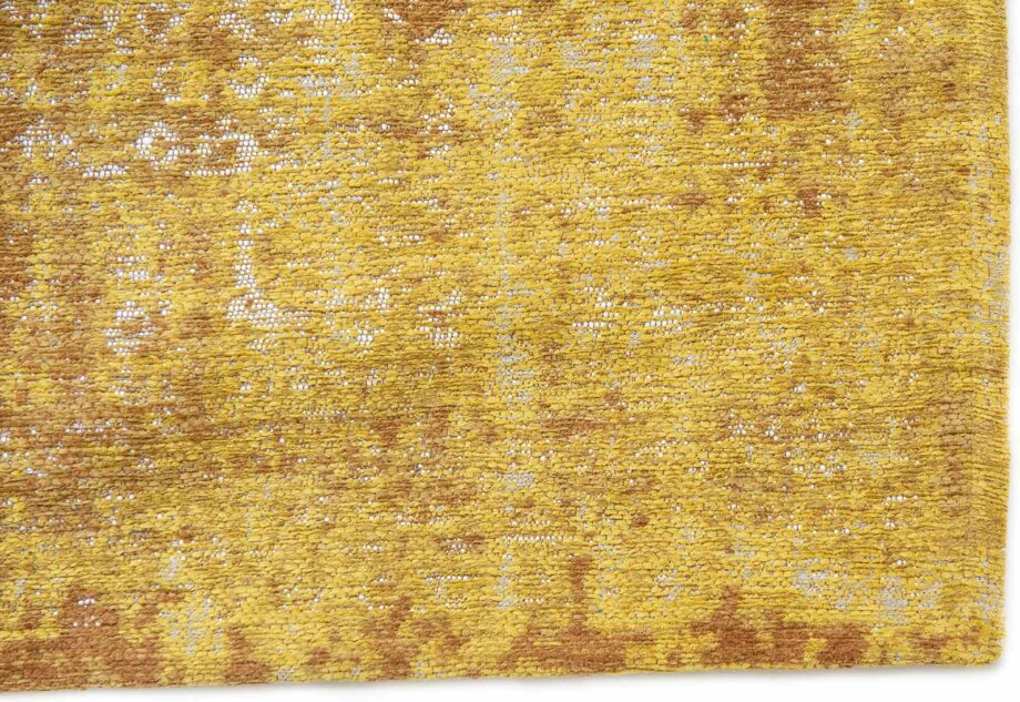 Louis De Poortere carpet Fading World Kirman 9377 Sunwax corner