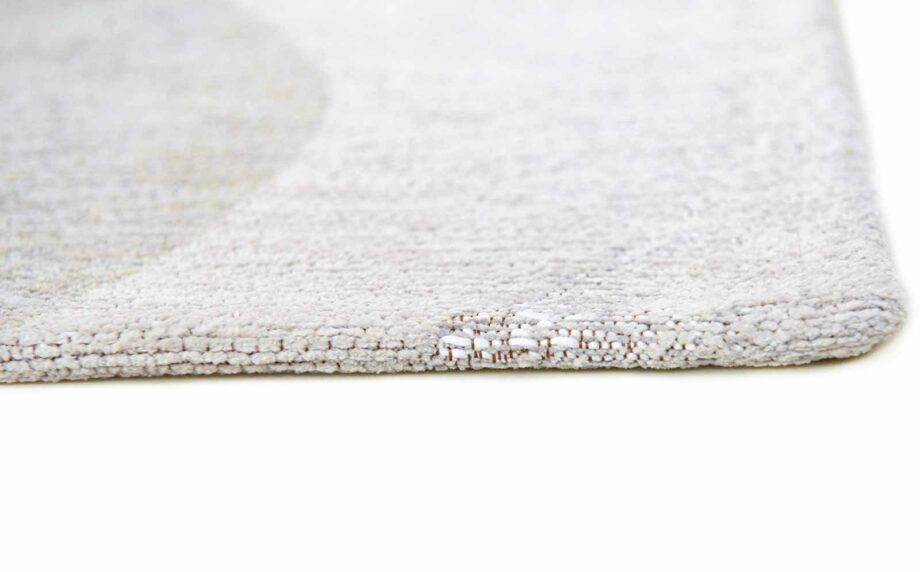 Louis De Poortere carpet Gallery Himalaya 9380 Summer side
