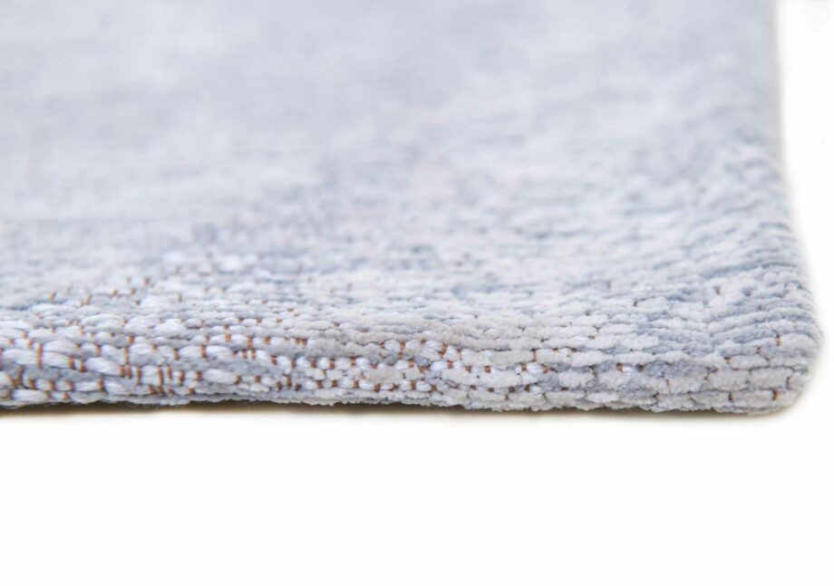 Louis De Poortere carpet Gallery Himalaya 9382 Winter side