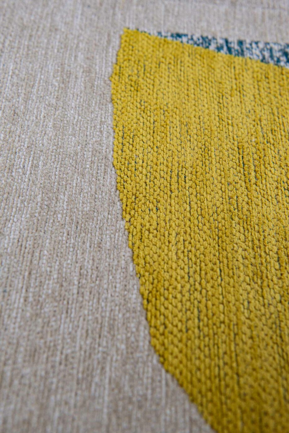 Louis De Poortere carpet Gallery Shapes 9369 Duck Song zoom 3