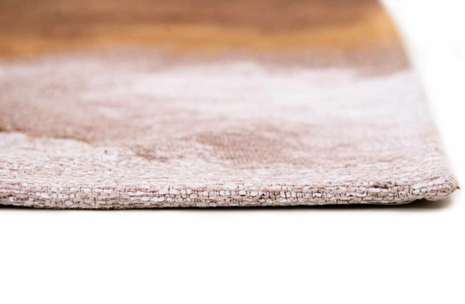 Louis De Poortere carpet Meditation Lagoon 9326 Chestnut side