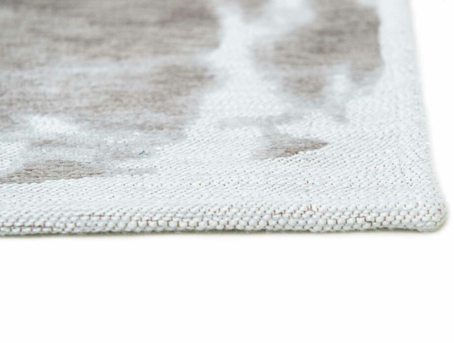 Louis De Poortere carpet Meditation Swim 9353 Grit side