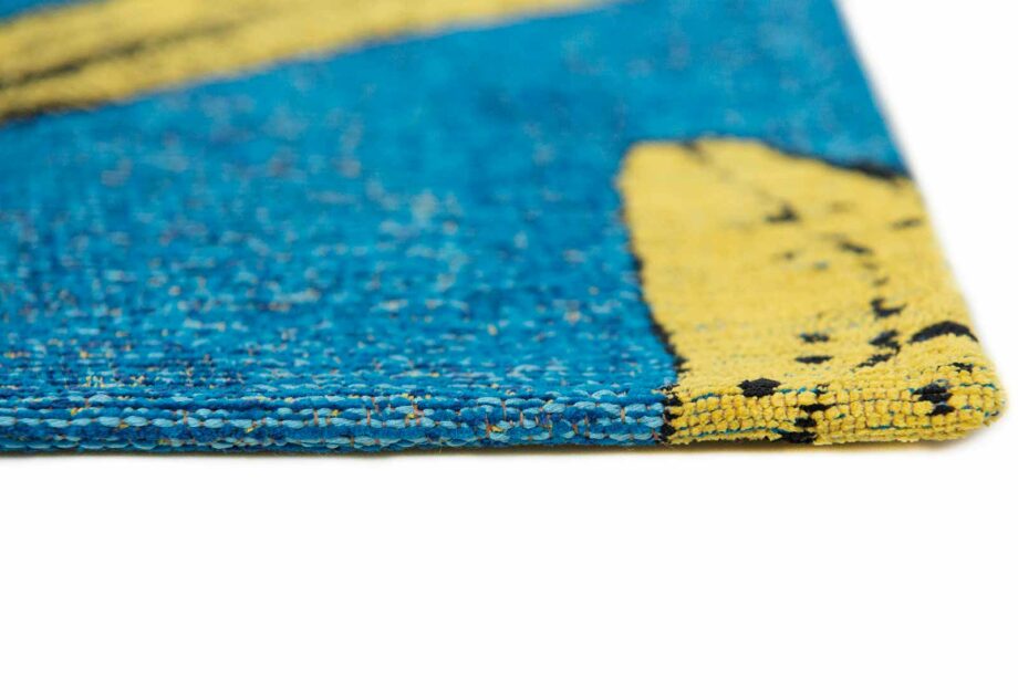 Louis De Poortere carpet Pop 9394 California Blue side