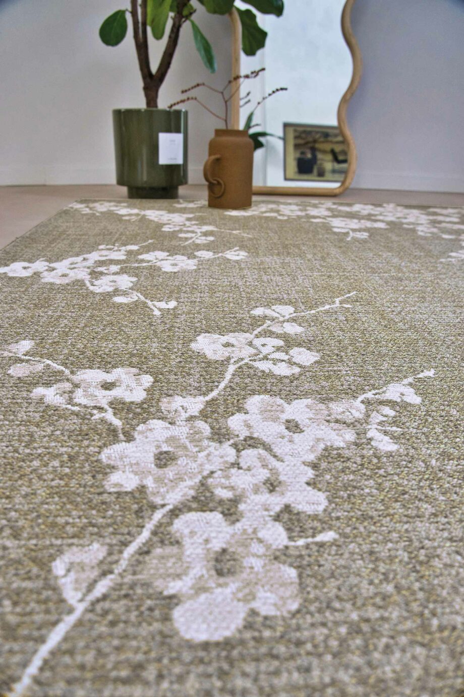 Louis De Poortere carpet Sakura 9372 Wet Garden interior 2