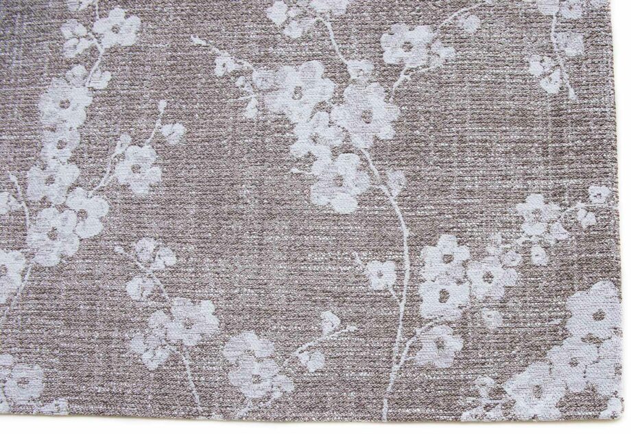 Louis De Poortere carpet Sakura 9373 Morning Mist corner