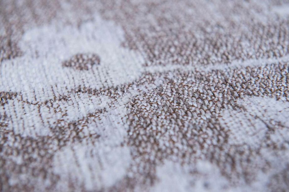 Louis De Poortere carpet Sakura 9373 Morning Mist zoom 5