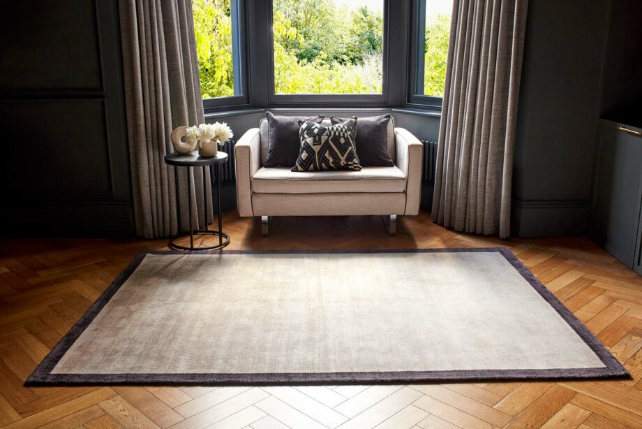 Asiatic carpet Blade Border Putty Charcoal interior