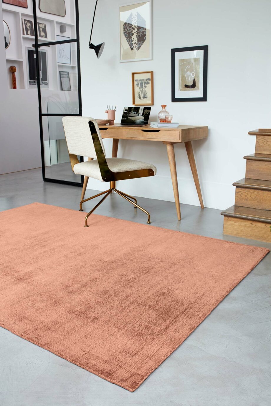 Asiatic carpet Blade Earth interior