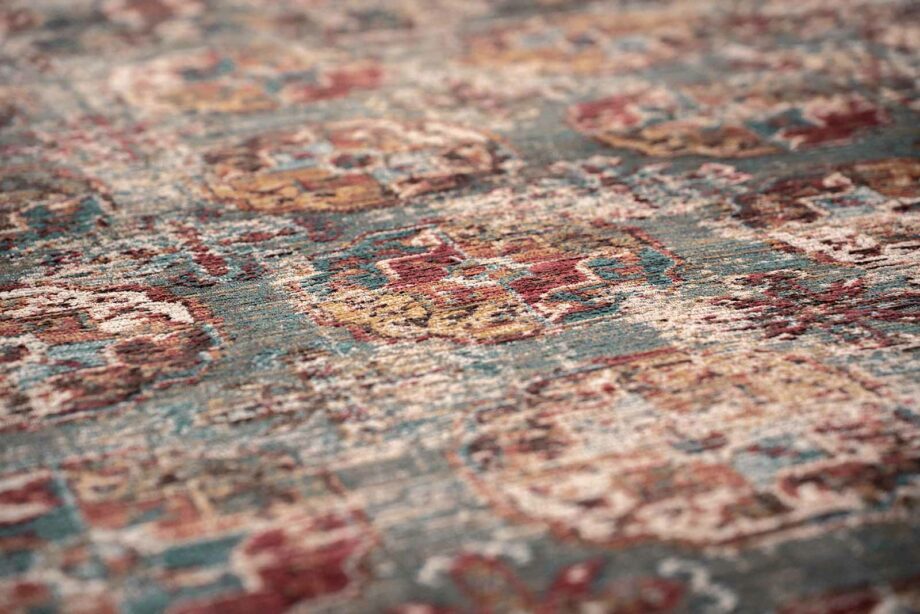 Louis De Poortere carpet Antiquarian Kasak 9845 Almati zoom 3
