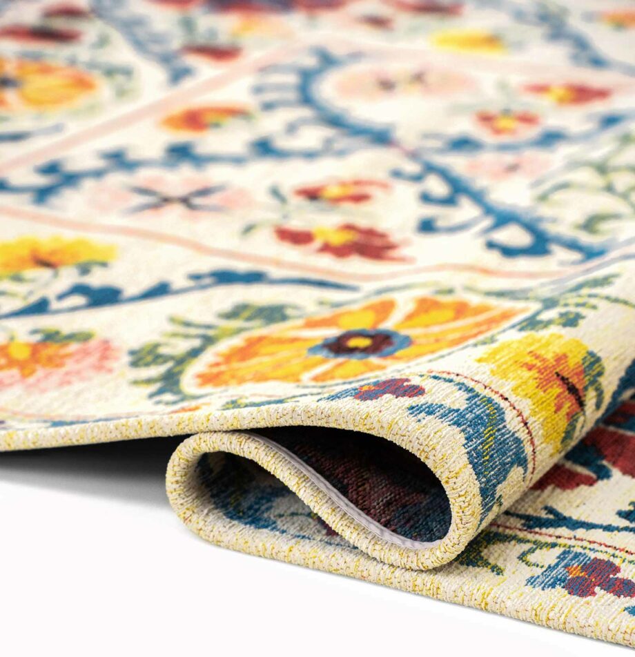 Louis De Poortere carpet Antiquarian Suzani 9728 Origine fold