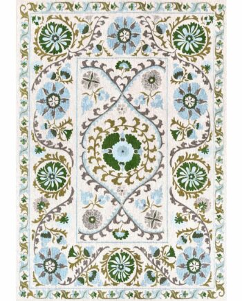 Louis De Poortere carpet Antiquarian Suzani 9732 Slavia