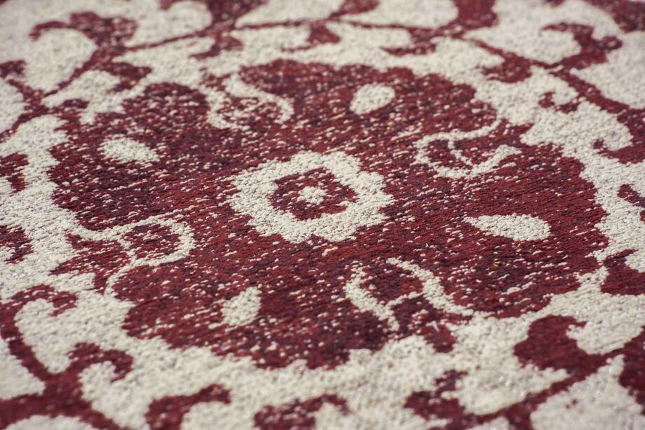 Louis De Poortere carpet Antiquarian Suzani 9734 Zephyr zoom