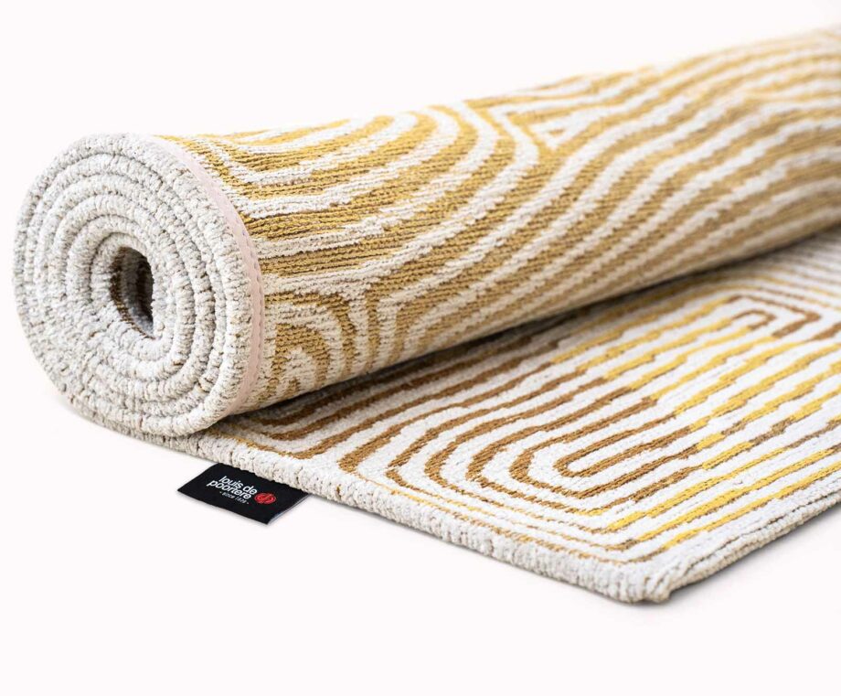 Louis De Poortere carpet Meditation Coral 9799 Yellowhippy roll