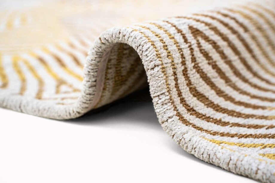 Louis De Poortere carpet Meditation Coral 9799 Yellowhippy upfold