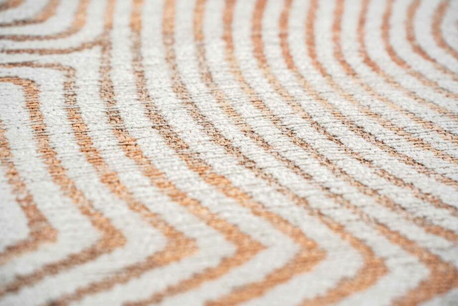 Louis De Poortere carpet Meditation Coral 9800 Indian Sand zoom 2