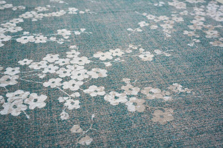 Louis De Poortere carpet Sakura 9850 Sakura Lake Blue zoom 2