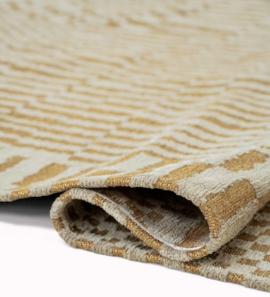 Louis De Poortere carpet Structures Berber 9648 Erg fold