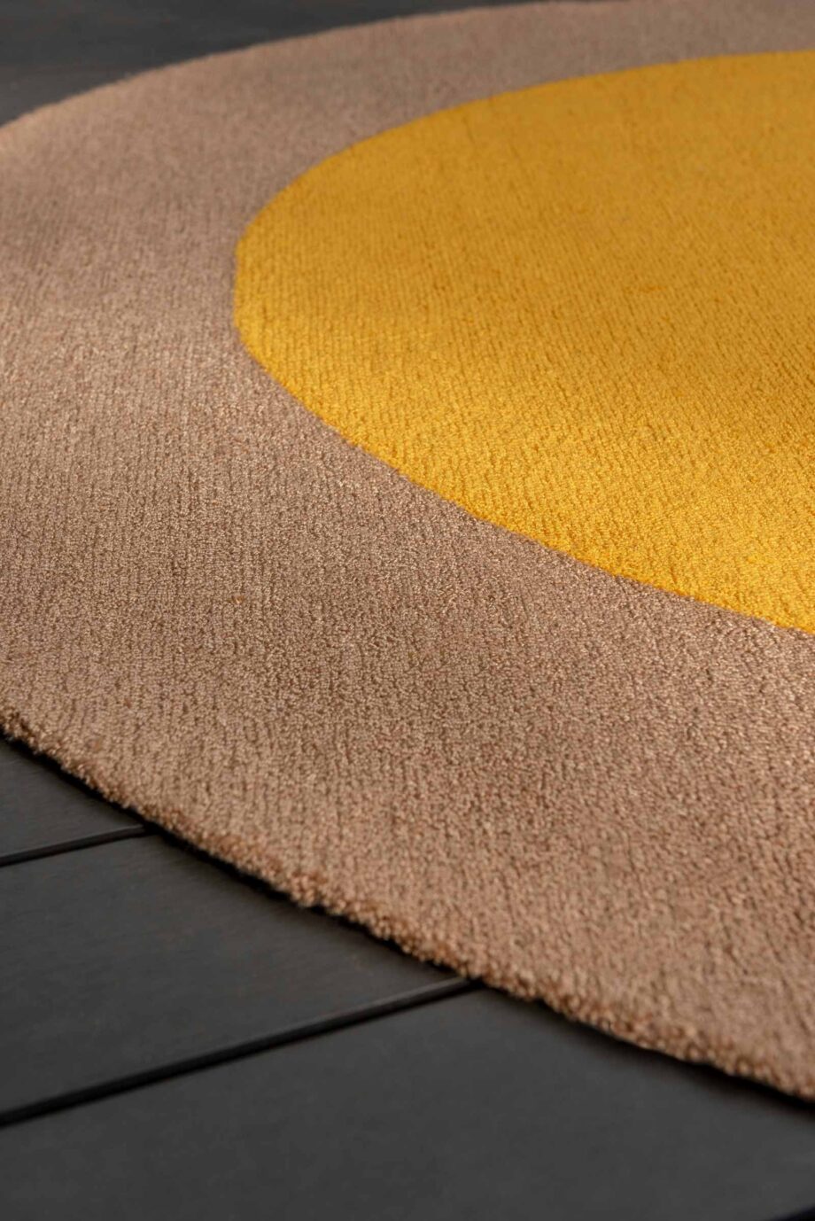 Brink Campman Festival round Yellow 496306 interior B outdoor